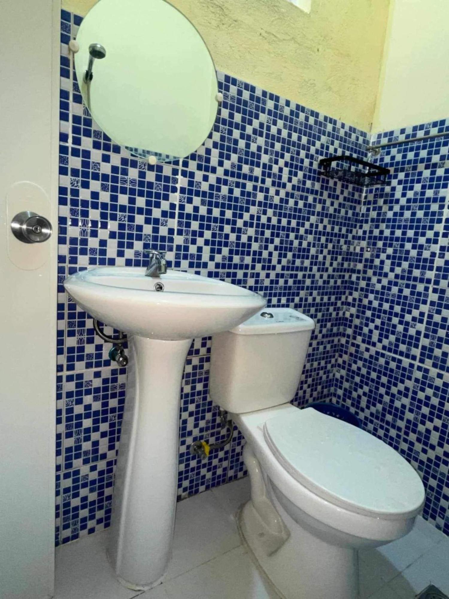 סאן ג'ואן Friz Love Room Rental מראה חיצוני תמונה